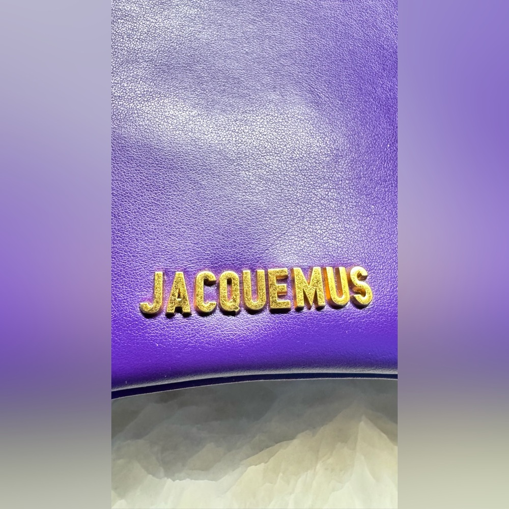 Jacquemus Le Bisou Mousqueton Shoulder Bag - Picture 6 of 16
